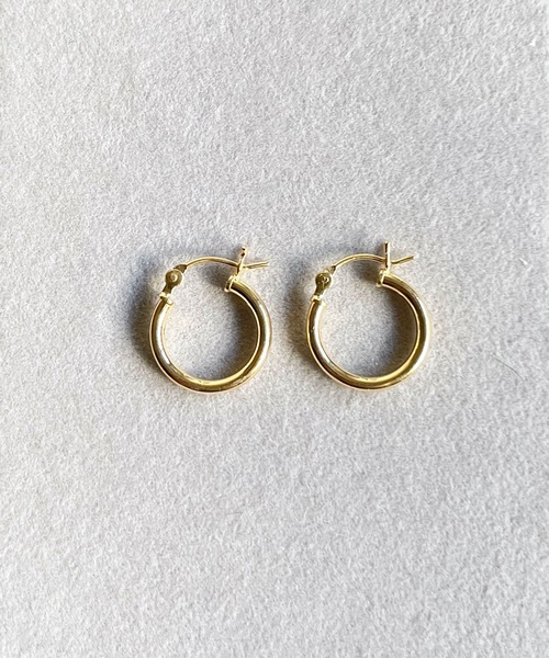 wiwa(ウィワ)の「wiwa:SILVER SMALL HOOP PIERCE スモール フープ ピアス(ピアス(両耳用)・レディース・シルバー/ゴールド・FREE)」の5枚目の写真