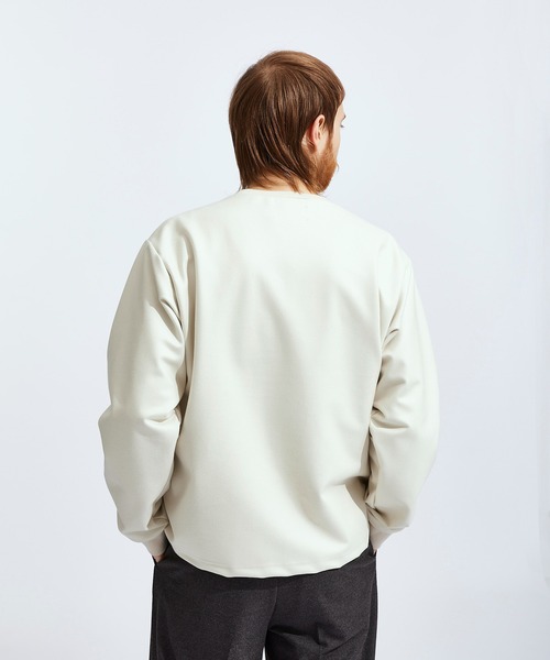UNITED TOKYO(ユナイテッドトウキョウ)の「ダウンファブリックプルオーバー(Tシャツ/カットソー・メンズ・ブラック/アイボリー・1/2/3)」の6枚目の写真