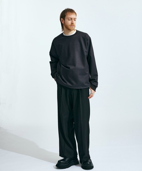 UNITED TOKYO(ユナイテッドトウキョウ)の「ダウンファブリックプルオーバー(Tシャツ/カットソー・メンズ・ブラック/アイボリー・1/2/3)」の18枚目の写真