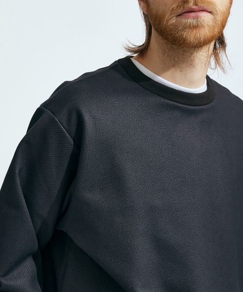 UNITED TOKYO(ユナイテッドトウキョウ)の「ダウンファブリックプルオーバー(Tシャツ/カットソー・メンズ・ブラック/アイボリー・1/2/3)」の19枚目の写真