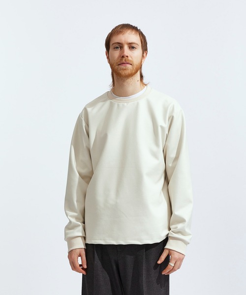 UNITED TOKYO(ユナイテッドトウキョウ)の「ダウンファブリックプルオーバー(Tシャツ/カットソー・メンズ・ブラック/アイボリー・1/2/3)」の4枚目の写真