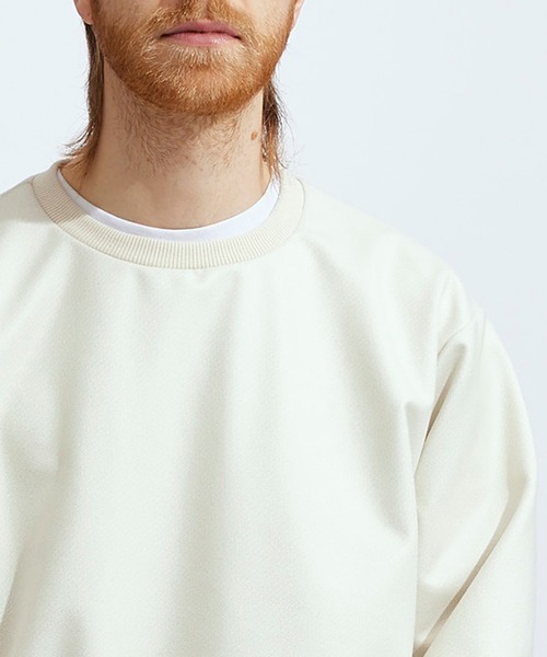 UNITED TOKYO(ユナイテッドトウキョウ)の「ダウンファブリックプルオーバー(Tシャツ/カットソー・メンズ・ブラック/アイボリー・1/2/3)」の9枚目の写真