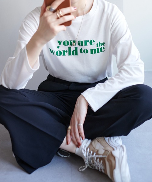 DISCOAT（ディスコート）の「【WEB限定】アメリカンロゴロングTシャツ（Tシャツ/カットソー・レディース・チャコールグレー/アイボリー/ホワイト×グリーン/ホワイト×ブラック/ピンク/ホワイト×ブルー/ホワイト系その他3/ホワイト×シルバー・FREE）」の19枚目の写真