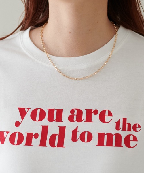 DISCOAT（ディスコート）の「【WEB限定】アメリカンロゴロングTシャツ（Tシャツ/カットソー・レディース・チャコールグレー/アイボリー/ホワイト×グリーン/ホワイト×ブラック/ピンク/ホワイト×ブルー/ホワイト系その他3/ホワイト×シルバー・FREE）」の13枚目の写真