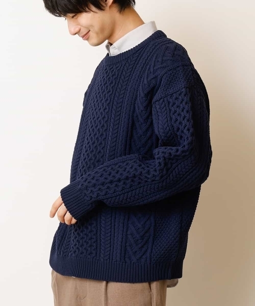 a.v.v(アーヴェヴェ)の「【2点SET/洗濯機で洗える】カットソー付きアラン編みクルーネックニット(ニット/セーター・メンズ・ベージュ/アイボリー/ネイビー/ブルー/レッド・44/46/50/48)」の3枚目の写真