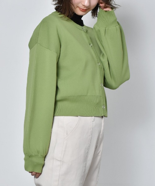 RETRO GIRL（レトロガール）の「カラーショートカーディガン（カーディガン/ボレロ・レディース・ブラック/オフホワイト/ピンク/イエロー/ブルー/グリーン・FREE）」の4枚目の写真