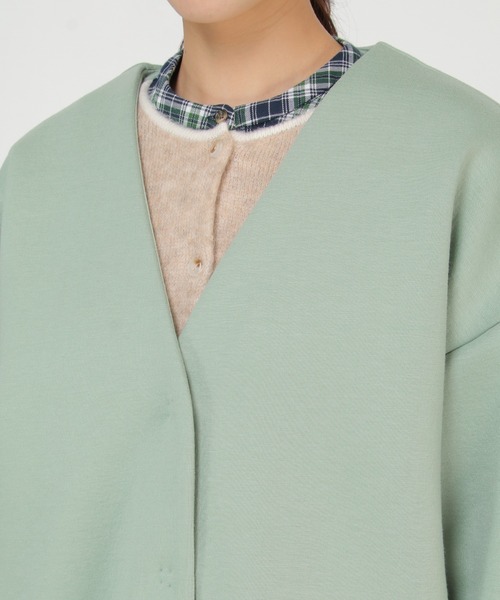 LBC(エルビーシー)の「【WEB限定】ボンディングコーディガン(ブルゾン・レディース・グリーン/ベージュ/ブラウン・L/M)」の5枚目の写真