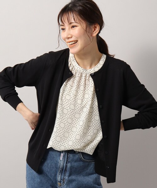 SOUP（スープ）の「◆接触冷感・UVカット/クルーネックカーディガン（カーディガン/ボレロ・レディース・ライトグレー/ライトブルー/ブラック/ダークブラウン/ベビーピンク/ホワイト系5・11/15 /13/09）」の3枚目の写真