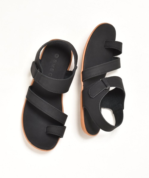 SVEC(シュベック)の「ストラップ トングサンダル(サンダル・メンズ・ブラック・41/40/42/44/43)」の2枚目の写真