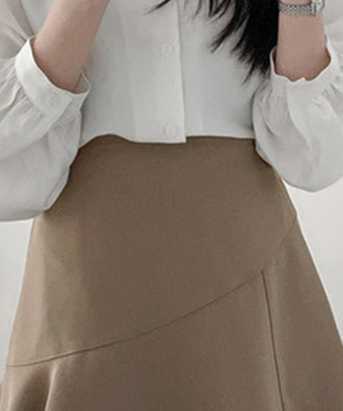 DAY CLOSET（デイ クローゼット）の「レディース 切り替えミニフレアヘムスカート（スカート・レディース・ブラック/ベージュ・M/L）」の11枚目の写真