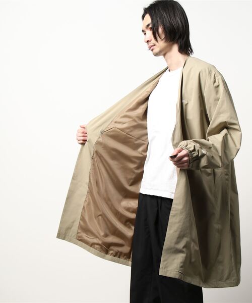 LOWRYS FARM（ローリーズファーム）の「ＧＥＲＲＹＳＴＲノーカラーコート　273396（ノーカラージャケット・メンズ・ブラック/ベージュ・MEDIUM/LARGE）」の5枚目の写真