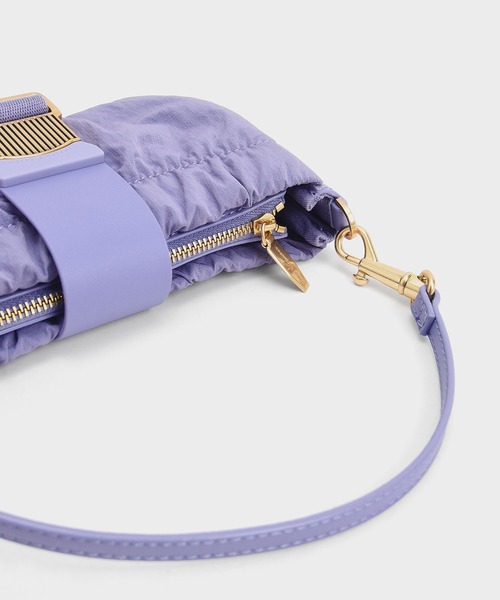 CHARLES & KEITH(チャールズ & キース)の「アスペン ルーシュドフォンポーチ / Aspen Ruched Phone Pouch(ボディバッグ/ウエストポーチ・レディース・グリーン/オレンジ/ライラック/ピンク・XS)」の22枚目の写真