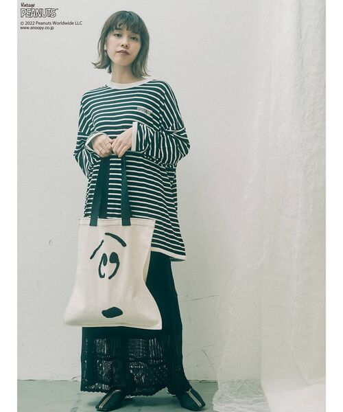 merry jenny（メリージェニー）の「PEANUTS tote bag（トートバッグ・レディース・オフホワイト/ブラック・FREE）」の7枚目の写真