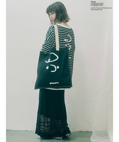 merry jenny（メリージェニー）の「PEANUTS tote bag（トートバッグ・レディース・オフホワイト/ブラック・FREE）」の13枚目の写真