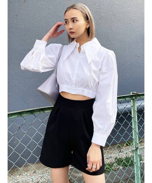 EMODA（エモダ）の「ワイドタックショートパンツ（その他パンツ・レディース・ブラック/ベージュ・SMALL/MEDIUM）」の6枚目の写真