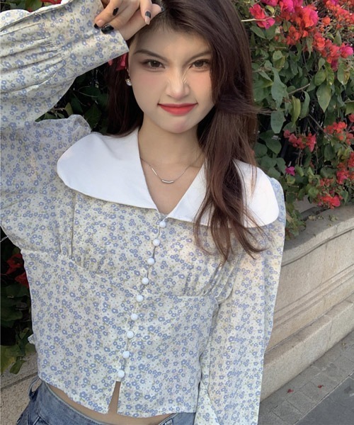 VIBGYOR Women（ヴィブジョー　ウィメン）の「【KOREA SELECT】ビックカラー フラワープリント ブラウス（シャツ/ブラウス・レディース・アイボリー・FREE）」の3枚目の写真