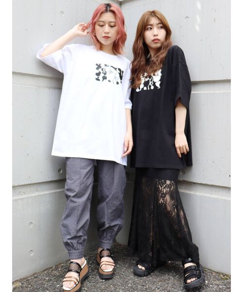 MURUA（ムルーア）の「【MURUA×hiroki nishiyama】MONOTONE GIRL Tシャツ（Tシャツ/カットソー・レディース・ホワイト/ブラック・FREE）」の7枚目の写真