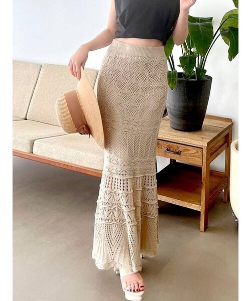 RESEXXY（リゼクシー）の「鈎針風ニットマーメイドスカート（スカート・レディース・アイボリー/ブラック/ブラウン/ベージュ・FREE）」の4枚目の写真