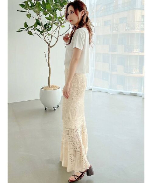 RESEXXY（リゼクシー）の「鈎針風ニットマーメイドスカート（スカート・レディース・アイボリー/ブラック/ブラウン/ベージュ・FREE）」の12枚目の写真