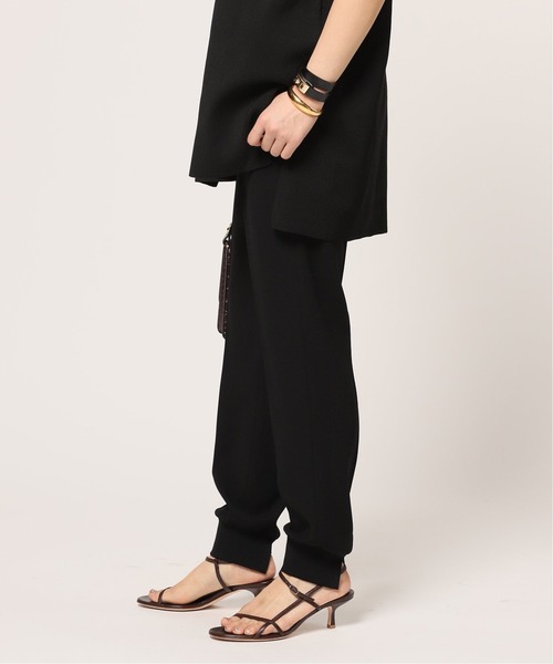 AP STUDIO(エーピーストゥディオ)の「《追加》SCENTOF トリアセ ジョガーパンツ(その他パンツ・レディース・ブラック/ナチュラル・40/38/36/34)」の3枚目の写真