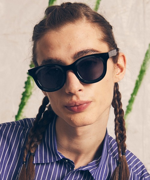 MAISON SPECIAL（メゾンスペシャル）の「《ユニセックスアイテム》フレームウェリントンサングラス【MAISON SPECIAL/メゾンスペシャル】（サングラス・メンズ・ホワイト/ライトグレー/ブラック/ブラウン/グレー/イエロー・FREE）」の13枚目の写真