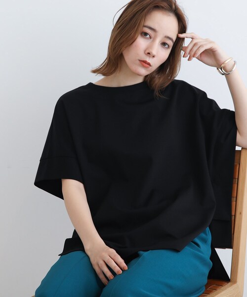 INDIVI（インディヴィ）の「◆【洗える/日本製】スリットチュニックプルオーバー（Tシャツ/カットソー・レディース・ブラック/ライトパープル/ブラウン系その他/ホワイト系/グリーン・12/34/38/05/13）」の3枚目の写真