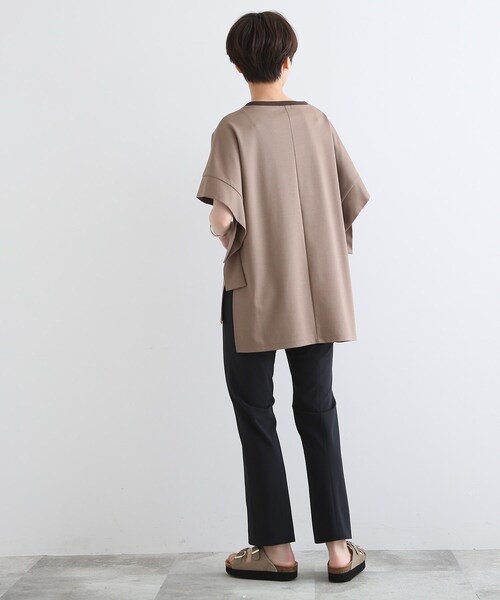 INDIVI（インディヴィ）の「◆【洗える/日本製】スリットチュニックプルオーバー（Tシャツ/カットソー・レディース・ブラック/ライトパープル/ブラウン系その他/ホワイト系/グリーン・12/34/38/05/13）」の15枚目の写真