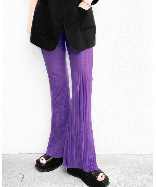 LVEU.（ラブユ.）の「Color pleated straight pants / カラープリーツストレートパンツ(Ai select)（その他パンツ・レディース・ブラック/パープル/グリーン・FREE）」の6枚目の写真