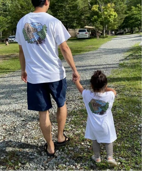 KELTY（ケルティ）の「ZOZO限定/KELTY キッズ 半袖 Tシャツ“LANDSCAPE”（Tシャツ/カットソー・キッズ・ホワイト/ベージュ・S/M/L）」の11枚目の写真