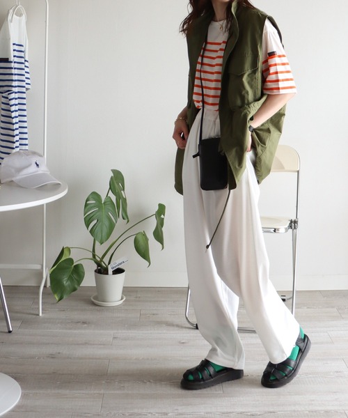 COURO（コウロ）の「ボートネックバスクパネルボーダーTシャツ（Tシャツ/カットソー・レディース・オレンジ/ブルー・FREE）」の16枚目の写真