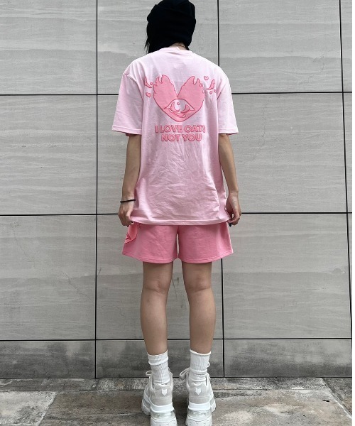 KaneZ(ケインズ)の「ITZAVIBE/イッザバイブ/I LOVE CATS×KaneZ TEE(Tシャツ/カットソー・レディース・ピンク/グレー系その他6・M/L)」の9枚目の写真