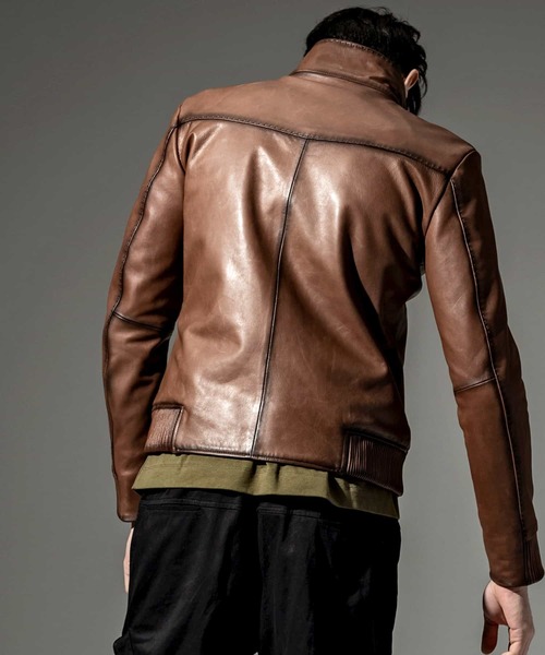 C DIEM(カルペディエム)の「C DIEM(カルペディエム)シープレザーグラデーションハリントンジャケット(ライダースジャケット・メンズ・ブラック/ダークブラウン・M/L)」の6枚目の写真