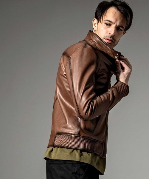 C DIEM(カルペディエム)の「C DIEM(カルペディエム)シープレザーグラデーションハリントンジャケット(ライダースジャケット・メンズ・ブラック/ダークブラウン・M/L)」の4枚目の写真