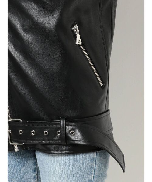 EMODA（エモダ）の「フェイクレザーオーバーライダース（ライダースジャケット・レディース・ホワイト/ブラック・FREE）」の20枚目の写真