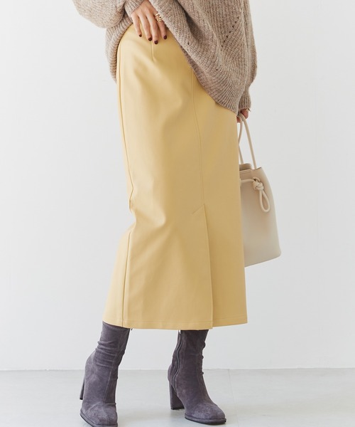 LAVEANGE（ラビアンジェ）の「合皮タイトスカート（スカート・レディース・ブラック/イエロー・LL/3L/4L/M/L）」の9枚目の写真