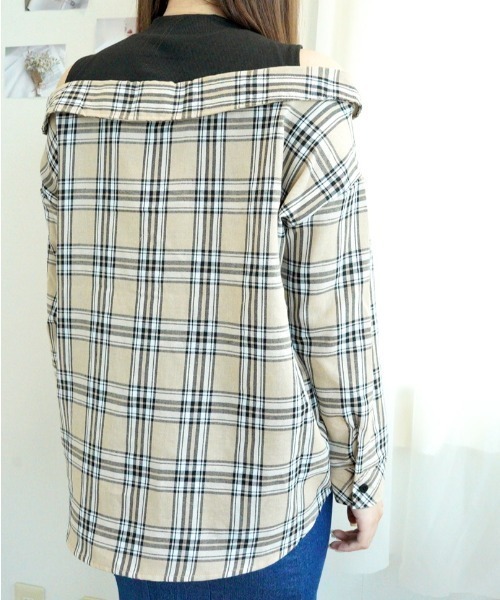 CECIL McBEE（セシルマクビー）の「レイヤード風チェックシャツ（シャツ/ブラウス・レディース・ベージュ/ライトベージュ・MEDIUM）」の5枚目の写真