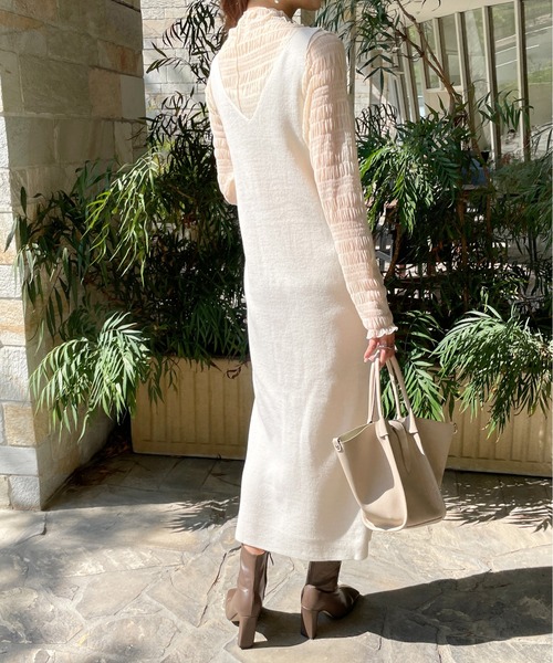 Meli rich（メリーリッチ）の「クロップド丈カーディガン＆ニットワンピース セットアップ（ワンピース・レディース・ベージュ/パープル/グレー/オフホワイト/チャコール・MEDIUM）」の10枚目の写真