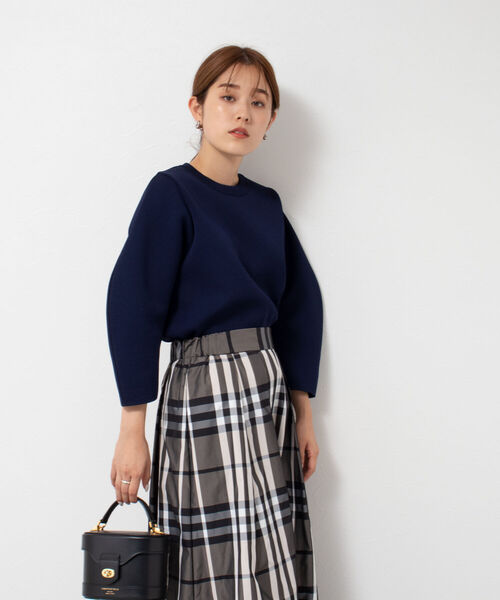 NOLLEY’S(ノーリーズ)の「スムース編みプルオーバーニット(ニット/セーター・レディース・ネイビー/ブルー/キャメル・38)」の16枚目の写真