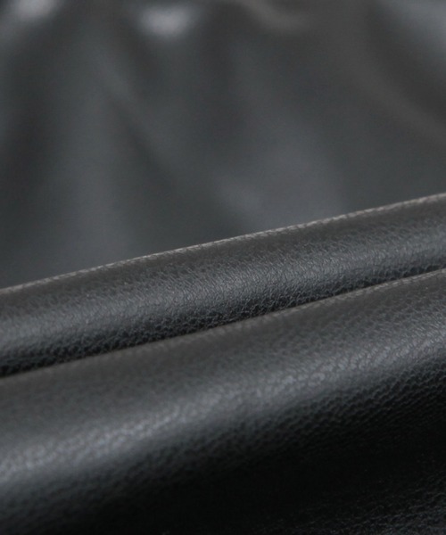 Julia Boutique（ジュリアブティック）の「フェイクレザーショート丈ライダースジャケット/22510（ライダースジャケット・レディース・ブラック/アイボリー・ONE）」の10枚目の写真