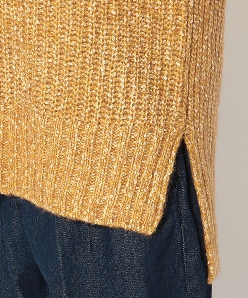 EARIH（アーリ）の「EARIH(アーリ)タックショルダーニット（ニット/セーター・レディース・キャメル・F）」の9枚目の写真