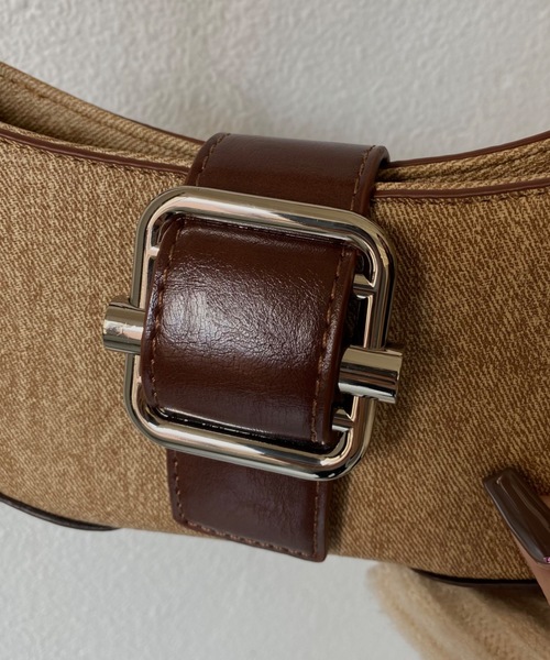 SHAGGIE(シャギー)の「ワンハンドルヴィンテージ風BAG(ハンドバッグ・レディース・ブラウン/ブラック・FREE)」の4枚目の写真