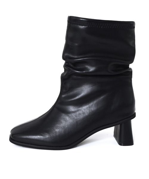 w closet（ダブルクローゼット）の「ギャザーブーツ（ブーツ・レディース・ベージュ/アイボリー/ブラック・M/L）」の9枚目の写真