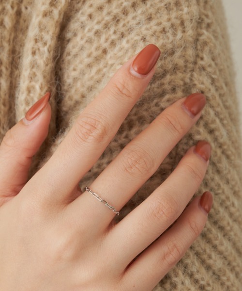 VANNIE U(ヴァニーユー)の「chain ring(リング・レディース・シルバー/ゴールド・#9/#11)」の10枚目の写真
