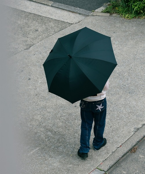 bpr BEAMS(ビーピーアール ビームス )の「ベーシック アンブレラ(長傘・レディース・グレー/ブラック/サックスブルー/グリーン/ベージュ/パープル/ミント/ネイビー/オリーブ・ONE SIZE)」の1枚目の写真