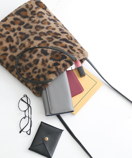 osharewalker（オシャレウォーカー）の「『フェイクファー2wayトートバッグ』（トートバッグ・レディース・グレー/レオパード・FREE）」の15枚目の写真