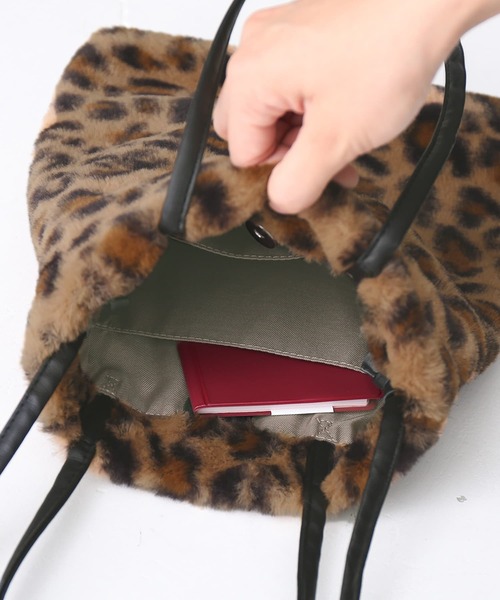 osharewalker（オシャレウォーカー）の「『フェイクファー2wayトートバッグ』（トートバッグ・レディース・グレー/レオパード・FREE）」の17枚目の写真
