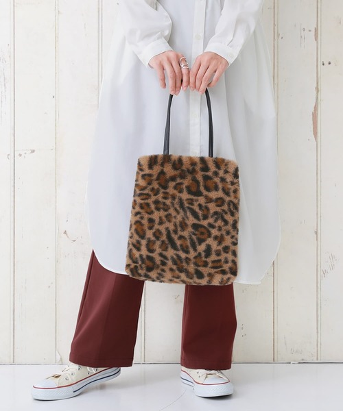 osharewalker（オシャレウォーカー）の「『フェイクファー2wayトートバッグ』（トートバッグ・レディース・グレー/レオパード・FREE）」の10枚目の写真