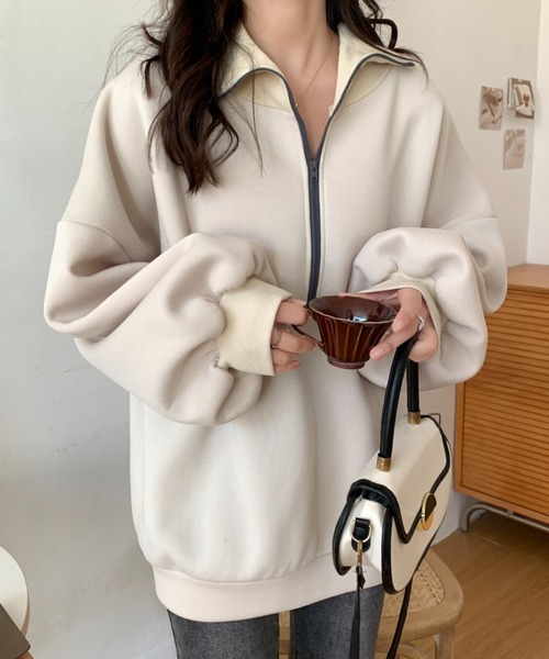 ABITOKYO（アビトーキョー）の「ハーフジップオーバーシルエット裏起毛スウェット（スウェット・レディース・グリーン/ホワイト/ブラック/ベージュ・FREE）」の6枚目の写真