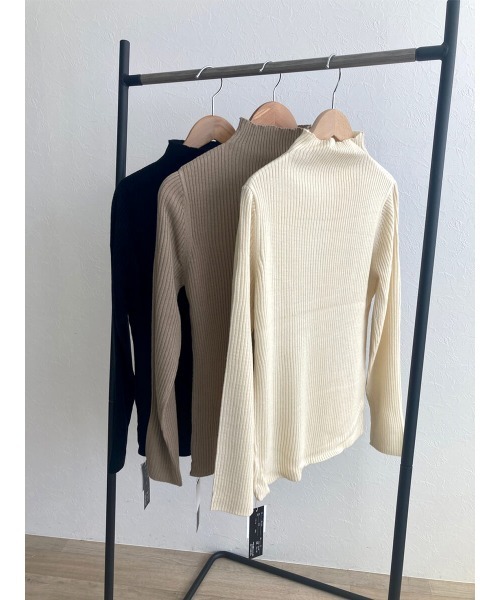 HEILIS(ヘイリス)の「《sayo select》リブハイネックニット / リブトップス リブニット ハイネック(ニット/セーター・レディース・ブラック/ベージュ/アイボリー・FREE)」の13枚目の写真