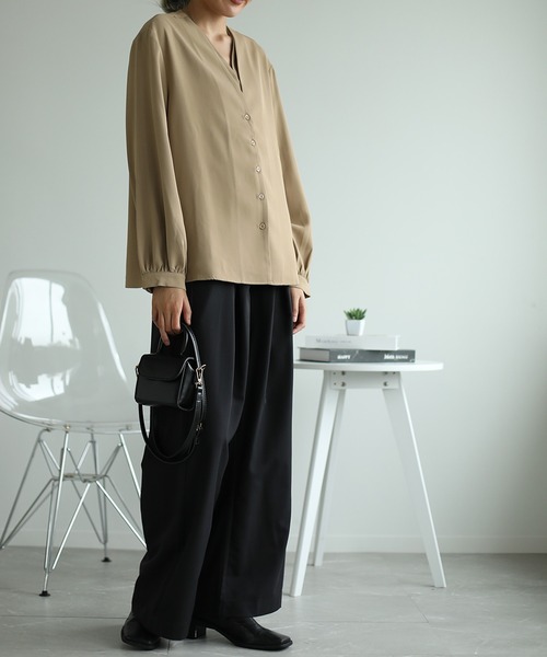 セール】カシュクール風 Vネック フェイクレイヤードシャツ